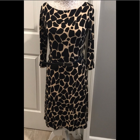 Traces by Tracy Evans giraffe print Dress - Picture 1 of 9